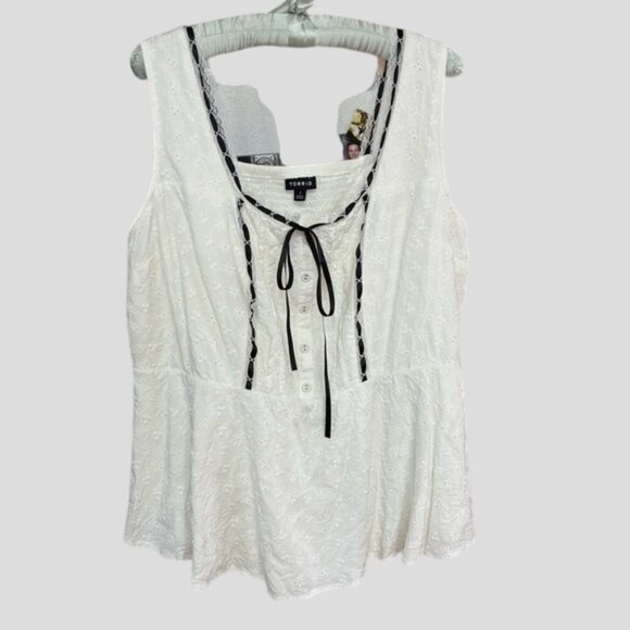 Torrid White Peplum Eyelet Top - Picture 5 of 15